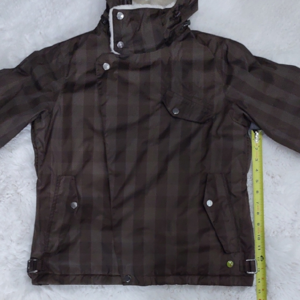 BURTON JACKET, Size M - Picture 10 of 17